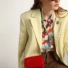 Star Bag da donna Mini in pelle verniciata rossa con stella tono su tono