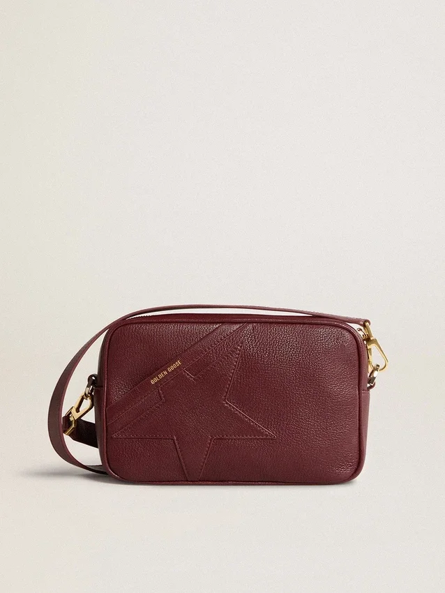 Star Bag in pelle rosso vino con stella tono su tono