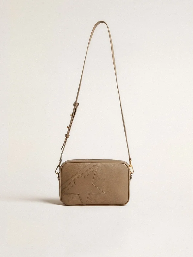 Star Bag in pelle verde salvia con stella tono su tono