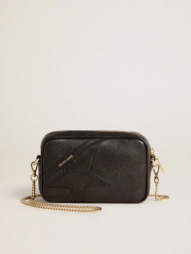 Star Bag Mini in pelle nera con stella tono su tono