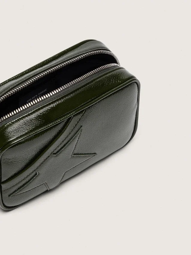 Star Bag Mini in pelle nera con stella tono su tono