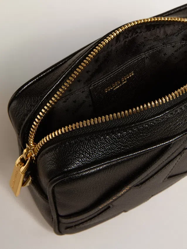 Star Bag Mini in pelle nera con stella tono su tono