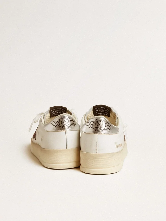 Stardan da donna in nappa con stella glitterata e linguetta sul tallone in pelle metallizzata