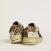 Stardan da donna in nappa e mesh con linguetta sul tallone in pelle di pony con stampa leopardata