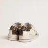 Stardan da donna in pelle bianca con stella glitterata marrone e linguetta sul tallone