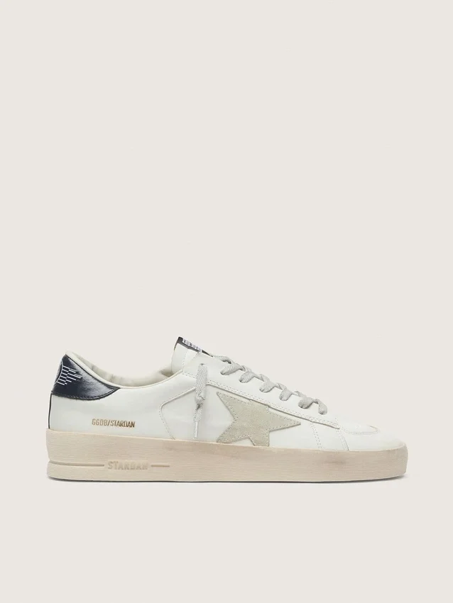 Stardan da uomo con stella in pelle scamosciata grigio ghiaccio e linguetta sul tallone blu navy
