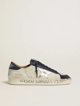 Stardan da uomo in nabuk con stella in pelle metallizzata e linguetta sul tallone in nappa blu