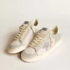 Stardan in nappa grigia e mesh bianco con stella in pelle grigia