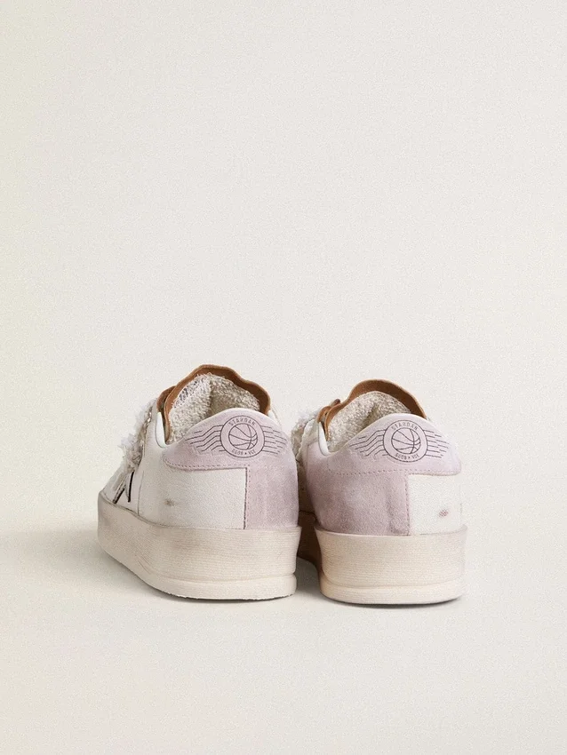 Stardan in pelle nappa con stella in pelle argento metallizzato e linguetta sul tallone in pelle scamosciata rosa