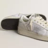 Stardan LTD in pelle bianca con stella e linguetta sul tallone in pelle scamosciata grigio ghiaccio