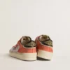 Stardan LTD in pelle scamosciata color corallo e rete con stella in pelle nera