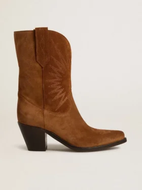 Stivali bassi Wish Star in pelle scamosciata color cognac con stella ricamata tono su tono