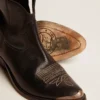 Stivali Young in pelle nera con ricami color sabbia