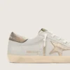 Super-Star con stella in pelle crackle e linguetta sul tallone in pelle con lamina metallica