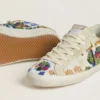 Super-Star da donna con perline multicolori e stella in pelle scamosciata beige