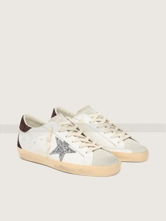 Super-Star da donna con stella glitterata argento e linguetta sul tallone glitterata marrone