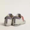 Super-Star da donna con stella glitterata argento e linguetta sul tallone in pelle scamosciata lilla