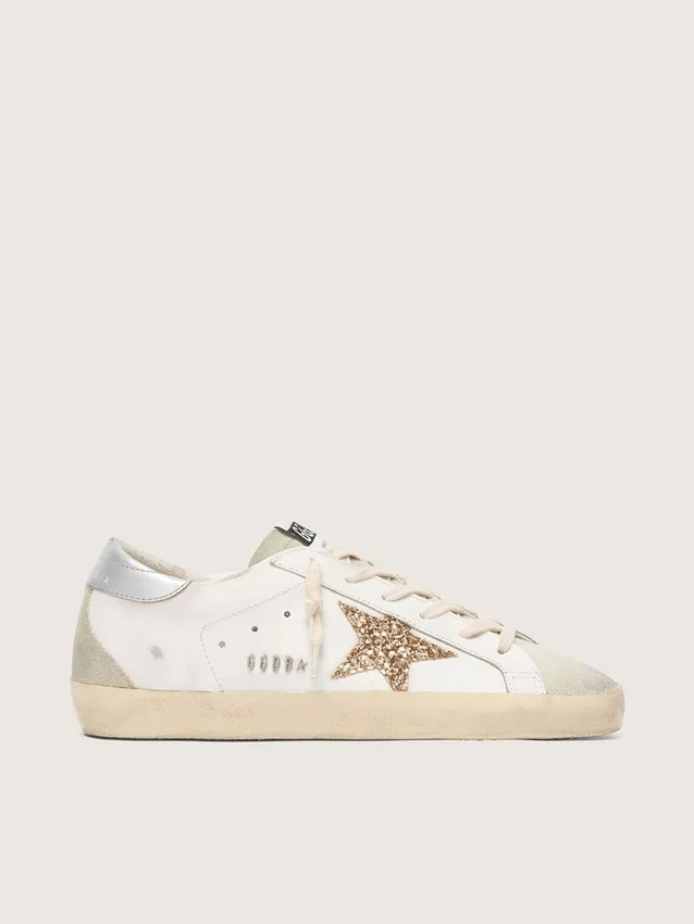 Super-Star da donna con stella glitterata dorata e inserti in pelle scamosciata grigio ghiaccio