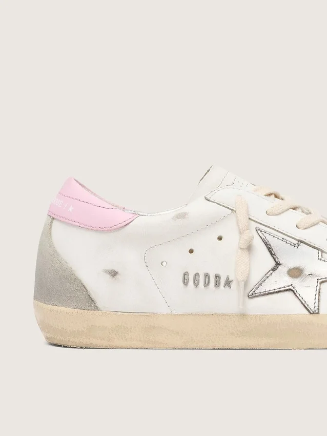 Super-Star da donna con stella in pelle argentata e linguetta sul tallone rosa