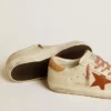 Super-Star da donna con stella in pelle e linguetta sul tallone in pelle con stampa coccodrillo
