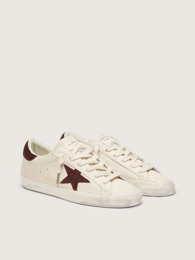 Super-Star da donna con stella in pelle scamosciata e linguetta sul tallone con cristalli Swarovski