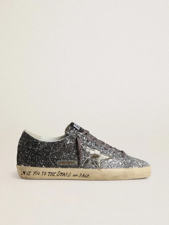 Super-Star da donna con tomaia glitterata e stella in pelle metallizzata argento
