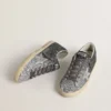 Super-Star da donna con tomaia glitterata e stella in pelle metallizzata argento