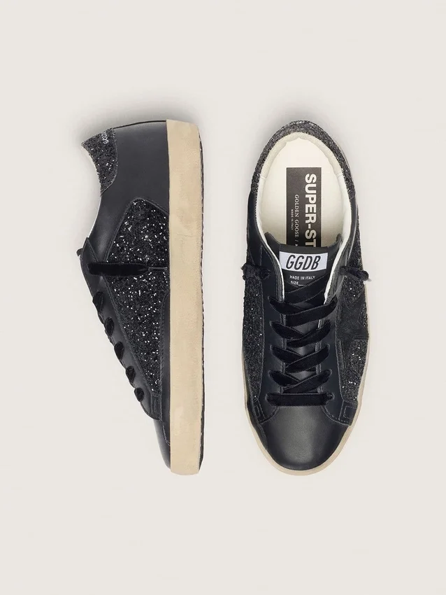 Super-Star da donna in glitter nero con stella in pelle scamosciata nera e inserti in pelle