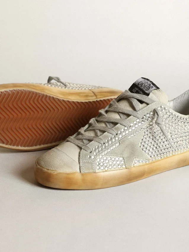 Super-Star da donna in nabuk bianco invecchiato con cristalli Swarovski