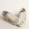 Super-Star da donna in nappa azzurro chiaro con stella in pelle grigia e linguetta sul tallone