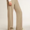Super-Star da donna in pelle nappa con stella in cristalli Swarovski e linguetta sul tallone
