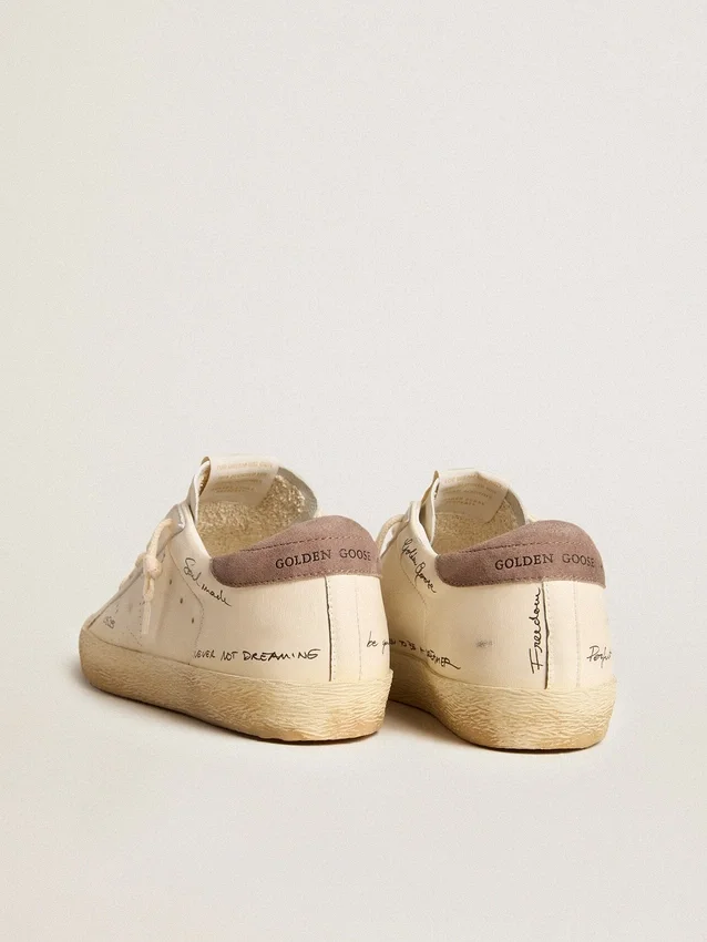 Super-Star da donna in pelle nappa con stella traforata e linguetta sul tallone in pelle scamosciata