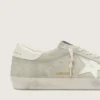 Super-Star da donna in pelle scamosciata grigio chiaro con stella in pelle bianca