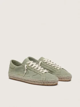 Super-Star da donna in pelle scamosciata verde salvia con stella in pelle scamosciata tono su tono e suola a corda