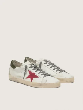 Super-Star da uomo con stella in pelle scamosciata rossa e linguetta sul tallone in pelle verde