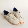 Super-Star da uomo con stella traforata e linguetta sul tallone in pelle scamosciata blu