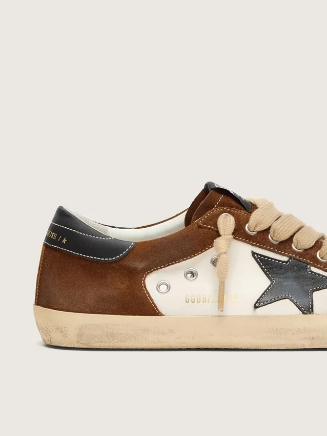 Super-Star da uomo in pelle bianca e pelle scamosciata marrone con stella in pelle nera