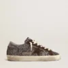 Super-Star glitterata con stella marrone e linguetta sul tallone color lilla