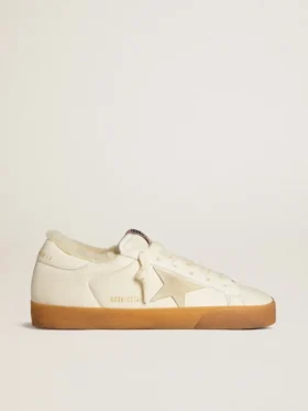 Super-Star in nappa bianca con stella in pelle scamosciata e fodera in shearling