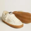 Super-Star in nappa bianca con stella in pelle scamosciata e fodera in shearling