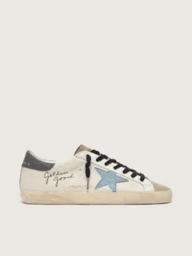 Super-Star in pelle nappa con stella in pelle scamosciata azzurra e linguetta sul tallone in pelle grigia