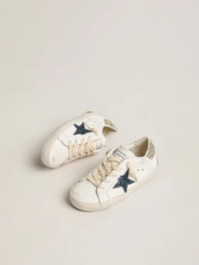 Super-Star Junior in pelle con stella glitterata e linguetta sul tallone
