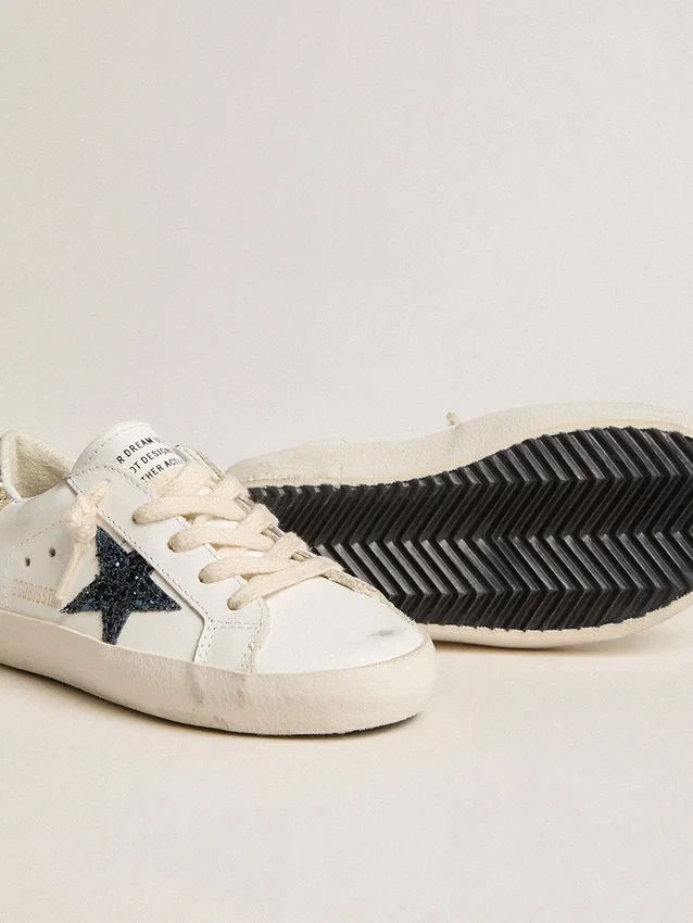 Super-Star Junior in pelle con stella glitterata e linguetta sul tallone