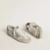 Super-Star LTD da donna con stella e linguetta sul tallone in pelle scamosciata beige e ricami floreali