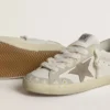 Super-Star LTD da donna con stella e linguetta sul tallone in pelle scamosciata beige e ricami floreali