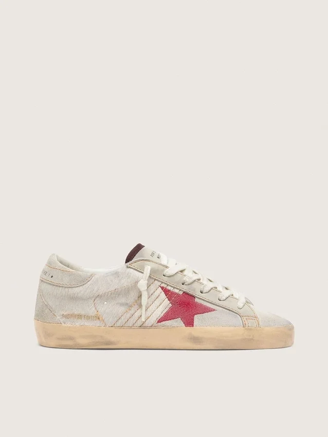 Super-Star LTD da donna in pelle di pony bianca con stella in pelle scamosciata rossa