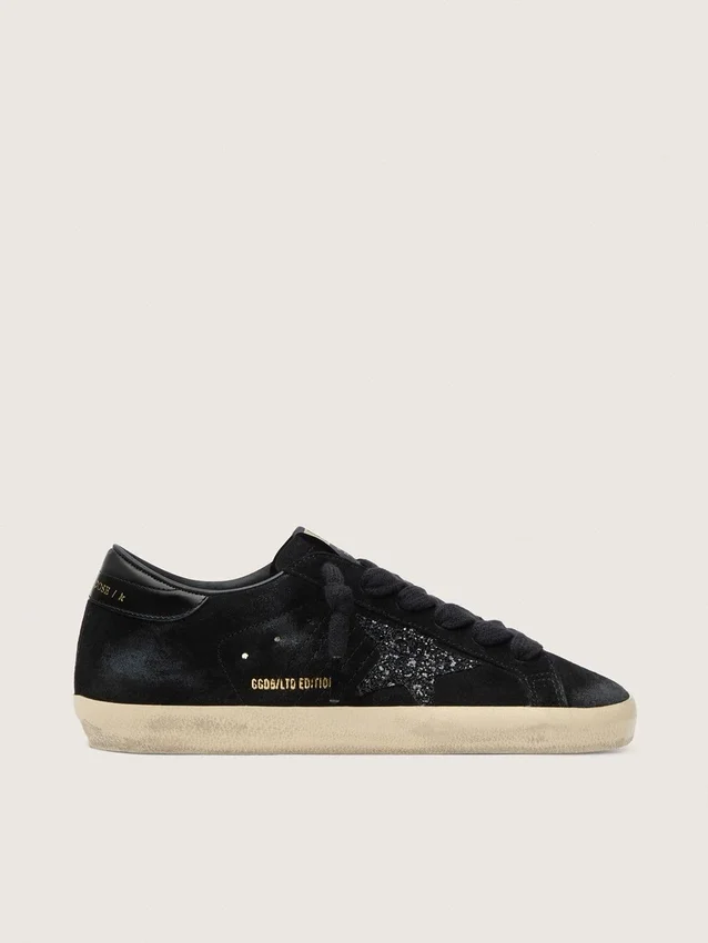 Super-Star LTD da donna in pelle scamosciata nera con stella glitterata nera e linguetta sul tallone in pelle nera