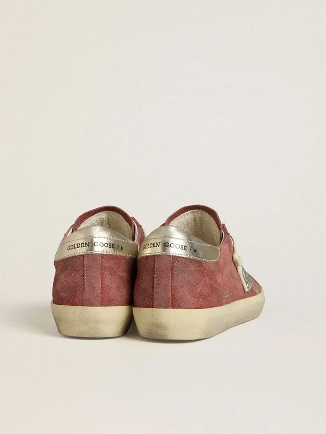 Super-Star LTD da donna in pelle scamosciata rossa con stella glitterata argento e linguetta sul tallone in pelle laminata