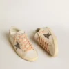 Super-Star LTD in pelle con stella in pelle scamosciata beige con borchie Swarovski