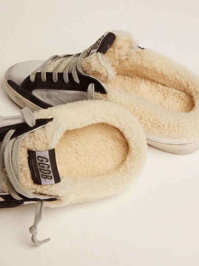 Super-Star Sabot da donna in pelle laminata argento con stella nera